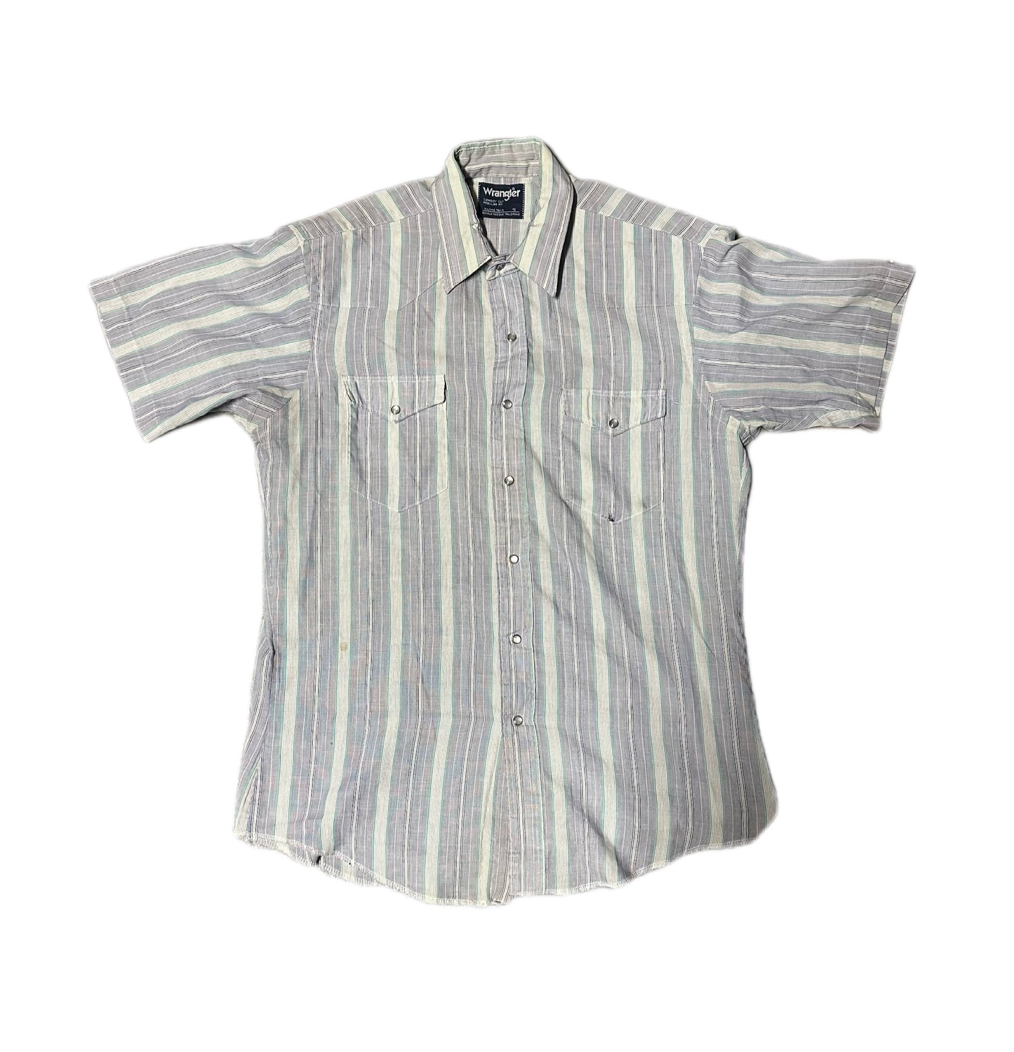 1980's Vintage Wrangler Button-Up Shirt